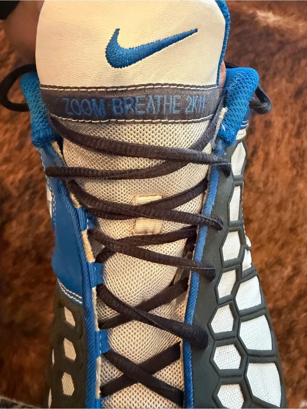 2011 Nike Zoom Breathe 2k11 SZ 13 Blue & White Blk  Tennis Shoes 454127-140 Rare